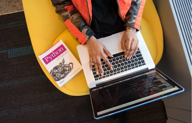 CAD開発のための工場設計パターン